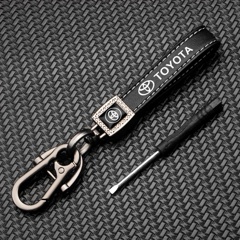 

Leather Car Keychain 3D Metal Horseshoe Buckle Keyring Key Chain Gifts Accessories For Toyota Camry Chr Corolla Rav4 Yaris Prius