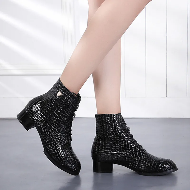 

plus size women's luxury fashion thick heel stage sailor dance shoes pointed toe patent leather boots sexy ankle boot bota mujer