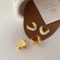srcoi vintage minimalist imitation pearls resin v shaped hoops earrings irregular geometric metal women party summer earrings