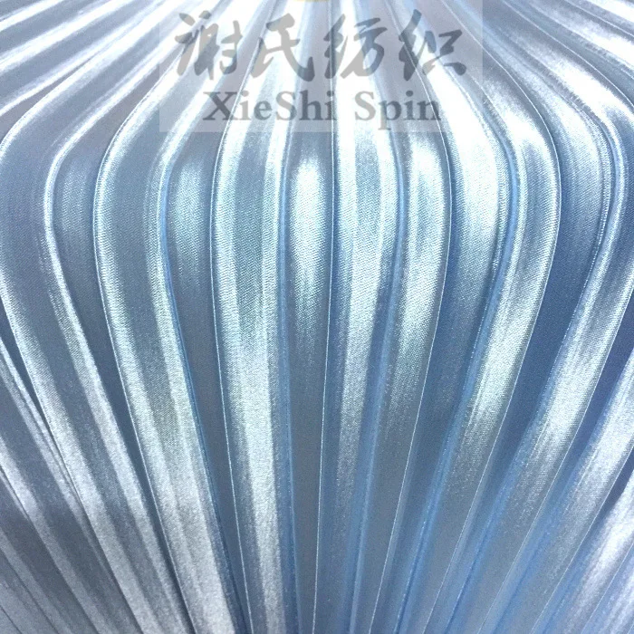 Ткань складчатая электрооптическая на 3 метра в полоску, аккордеон, орган, скрюченная шелковая атласная юбка-платье.