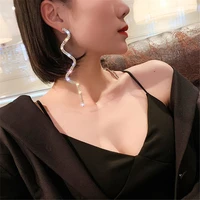 fashion and simple tassel s shaped rhinestone womens pendant earrings shiny crystal pendant earrings party jewelry accessories
