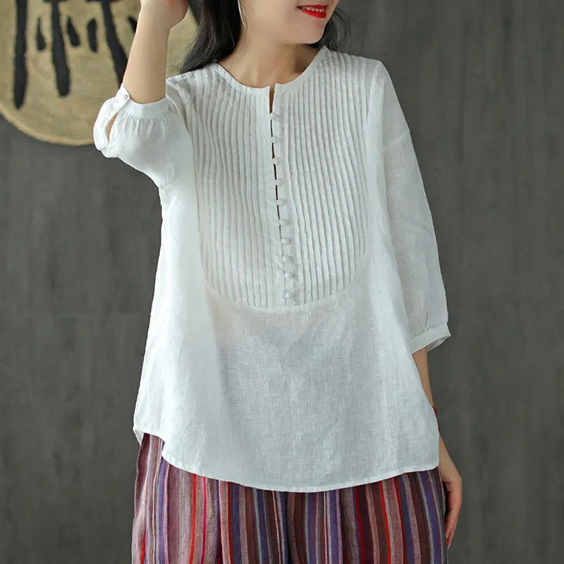 

Johnature Autumn New Solid Color O-neck Button Three Quarter Sleeve Cotton Linen T-shirt 2021 Loose Leisure All-match Women Tops
