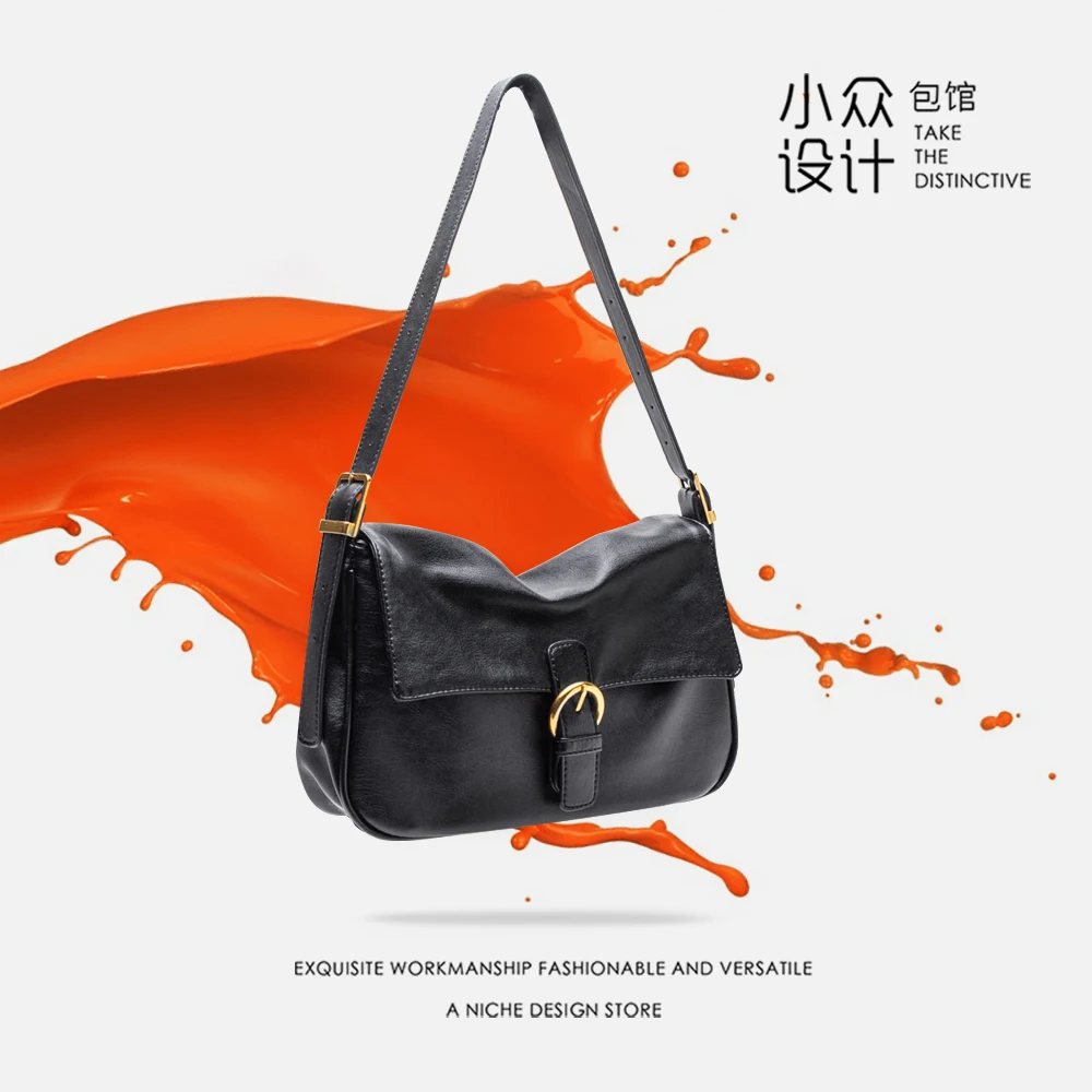 

European and American New Retro Large-Capacity Schoolbag Black Baguette Bag All-match Flap Soft Cloud Tote Bag shoulder Bags