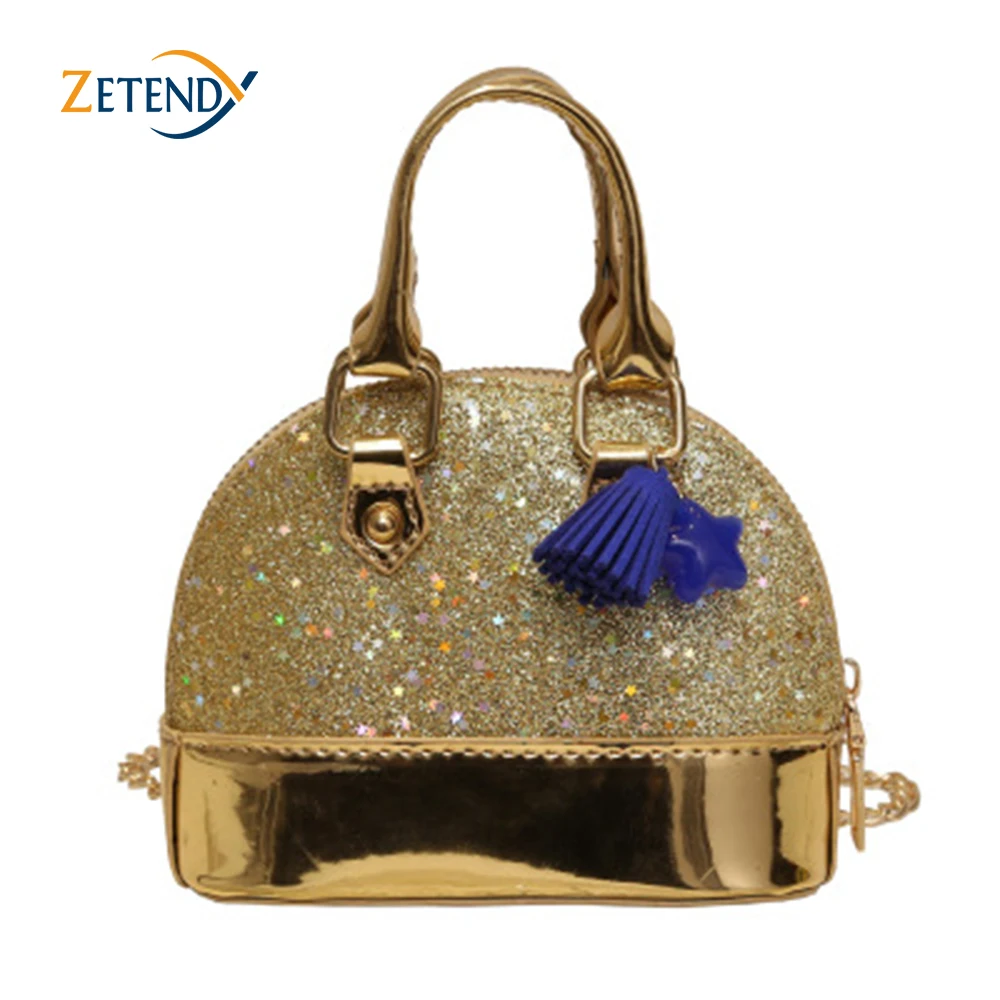 Женская маленькая сумка через плечо универсальная модная с цепочкой