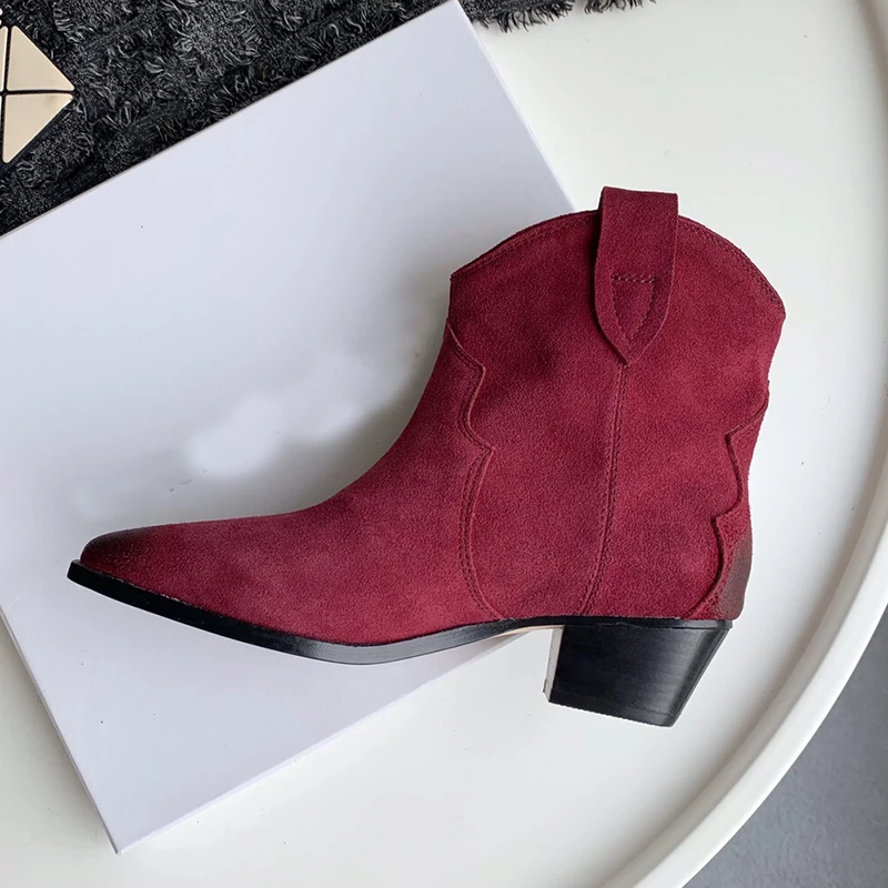

2019 Black Real Leather Ankle Boots Women Pointed Toe Embroidery 4.5 Cm Square High Heel Shoes Woman Retro Design Martin Boots