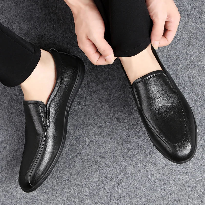 Мужская обувь Кроссовки из коровьей кожи Обувь натуральной Мужские дизайнерские