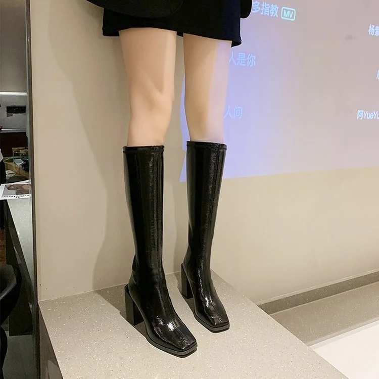 Женские лакированные кожаные сапоги до колена новинка зимы 2021 теплые высокие на