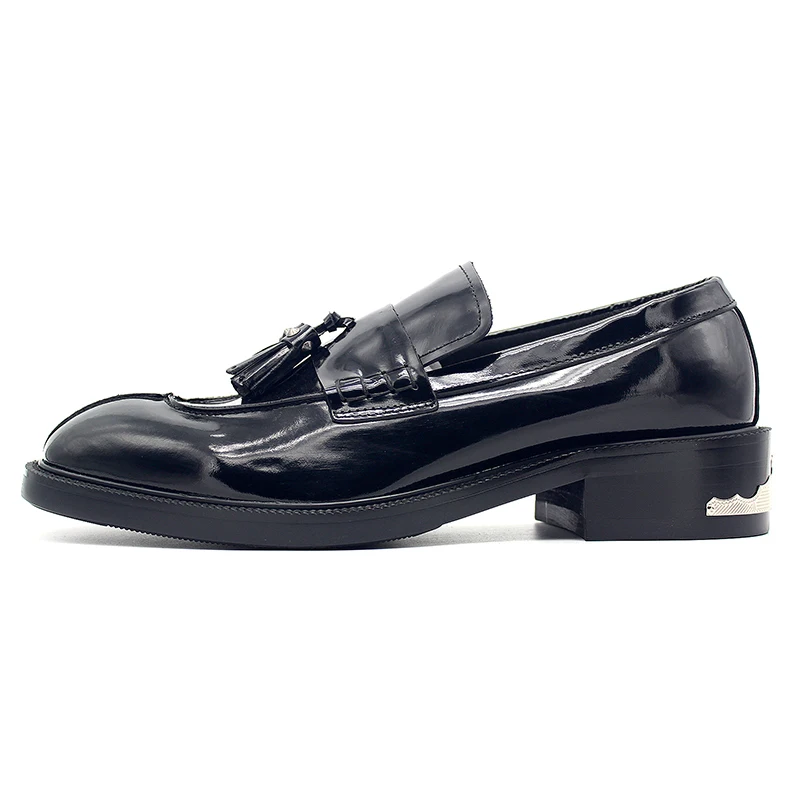 Мокасины ручной работы из 2020 натуральной кожи с металлическим украшением и