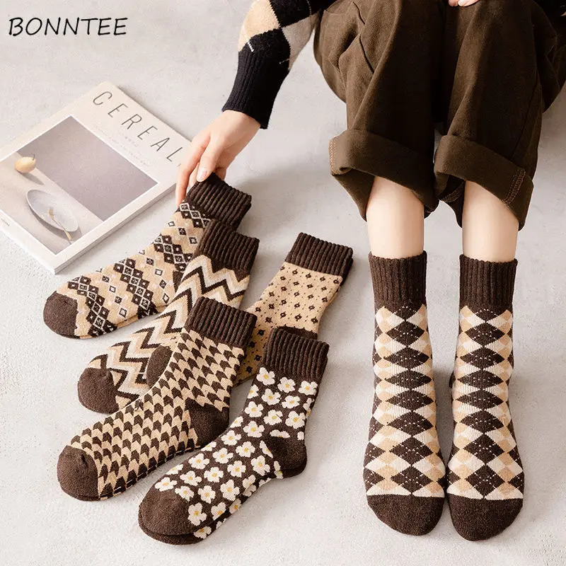 

Socks Women All-match Print Popular Leisure Daily Lovely Students Mujer Tender Vintage Teens Cozy Harajuku Classic New Arrival