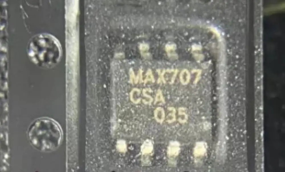 30 шт./MAX707CSA SOP8 maxcsa 707