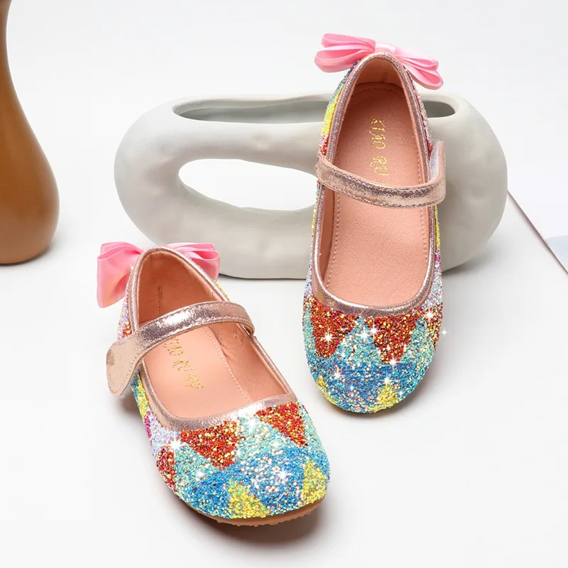 

Girls Princess shoes 2020 new Korean children's shoes little girl foreign style soft bottom rainbow crystal shoes