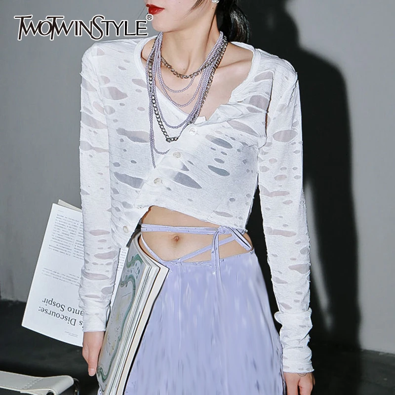 Женская Асимметричная футболка TWOTWINSTYLE белая Элегантная с круглым вырезом