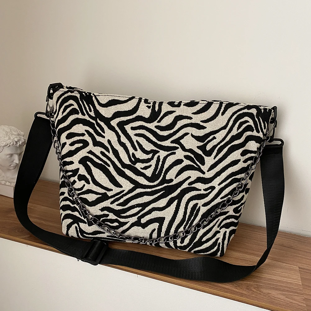

Zebra Pattern Canvas Messenger Bag Female Vintage Street Shopping Chain Handbag Youth Ladies Simple Versatile Bag