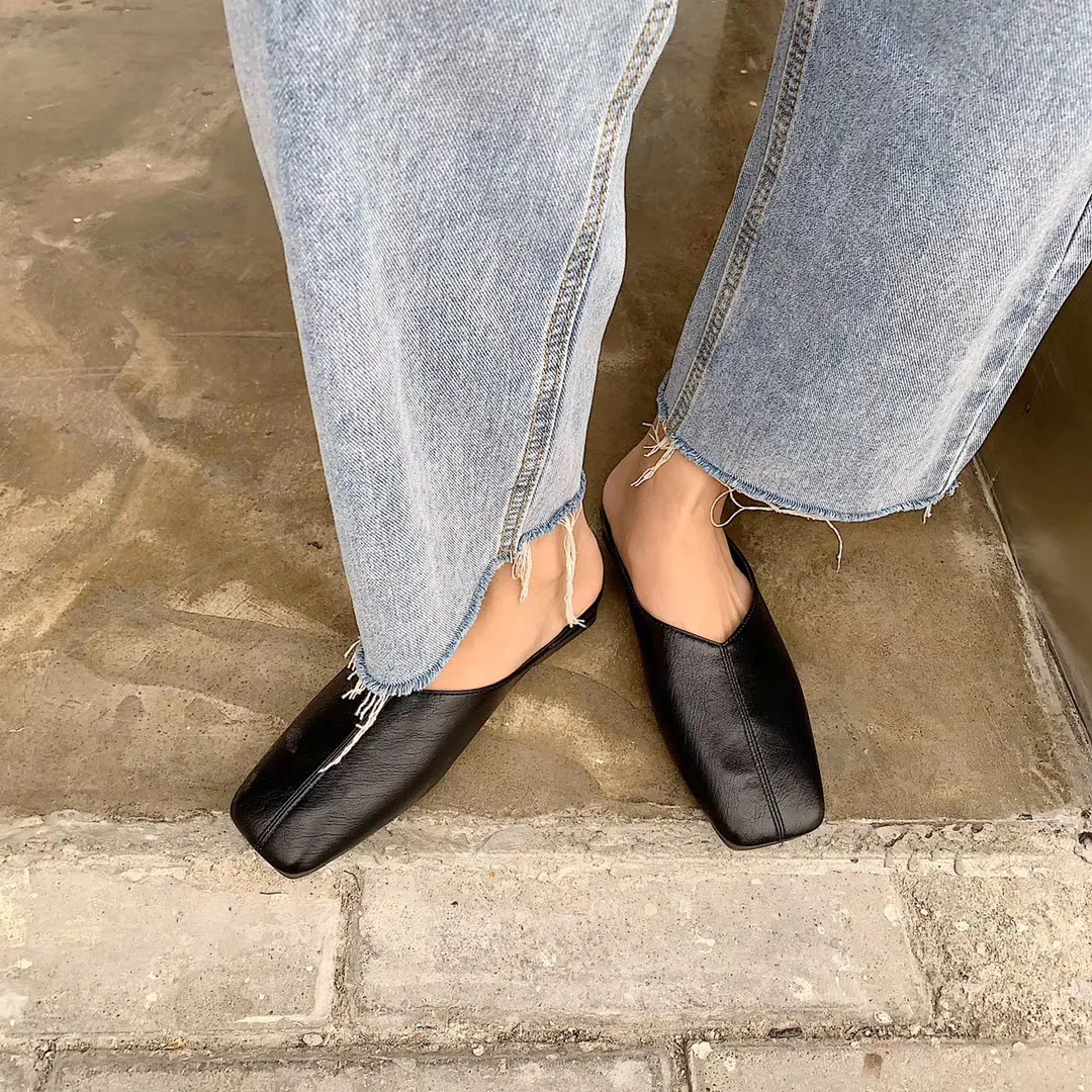 

Loafers Slippers Soft Low Shoes Woman 2021 Luxury Slides Cover Toe Beige Heeled Sandals Comfort Rubber Flat Designer Black