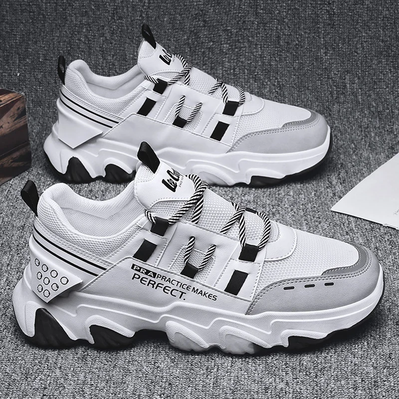 

2021 Spring Men's Fashion Sneakers Light Breathable Mesh Leisure Shoes Rubber Soft Bottom Lace-up Leisure Sports Shoes