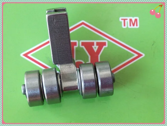 

2pcs Forming machine presser foot K-I mold needle set Roller presser template machine Four wheel roller presser