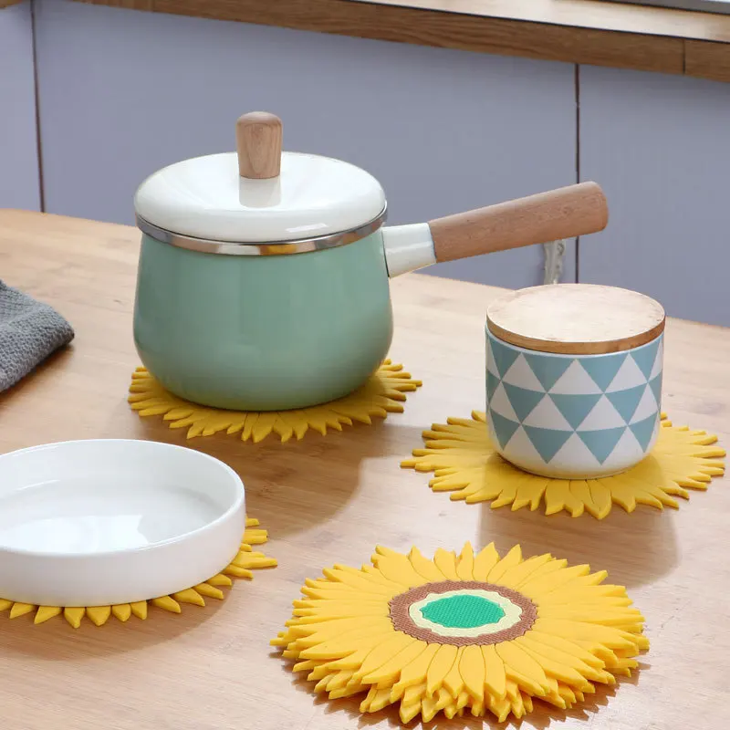 

Sunflower Hot Pad Heat Insulation Placemat Round Non-Slip Drink Cup Mat Waterproof Bowl Pot Tableware Coaster Home Kitchen Tool