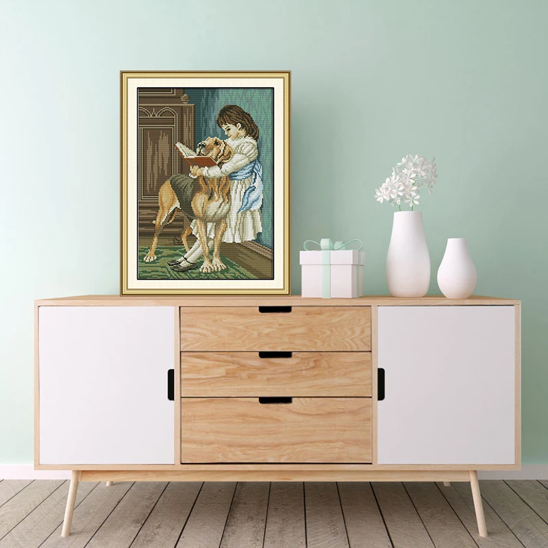 Картина Joy Sunday Девочка и ее собака для чтения книги | Дом сад