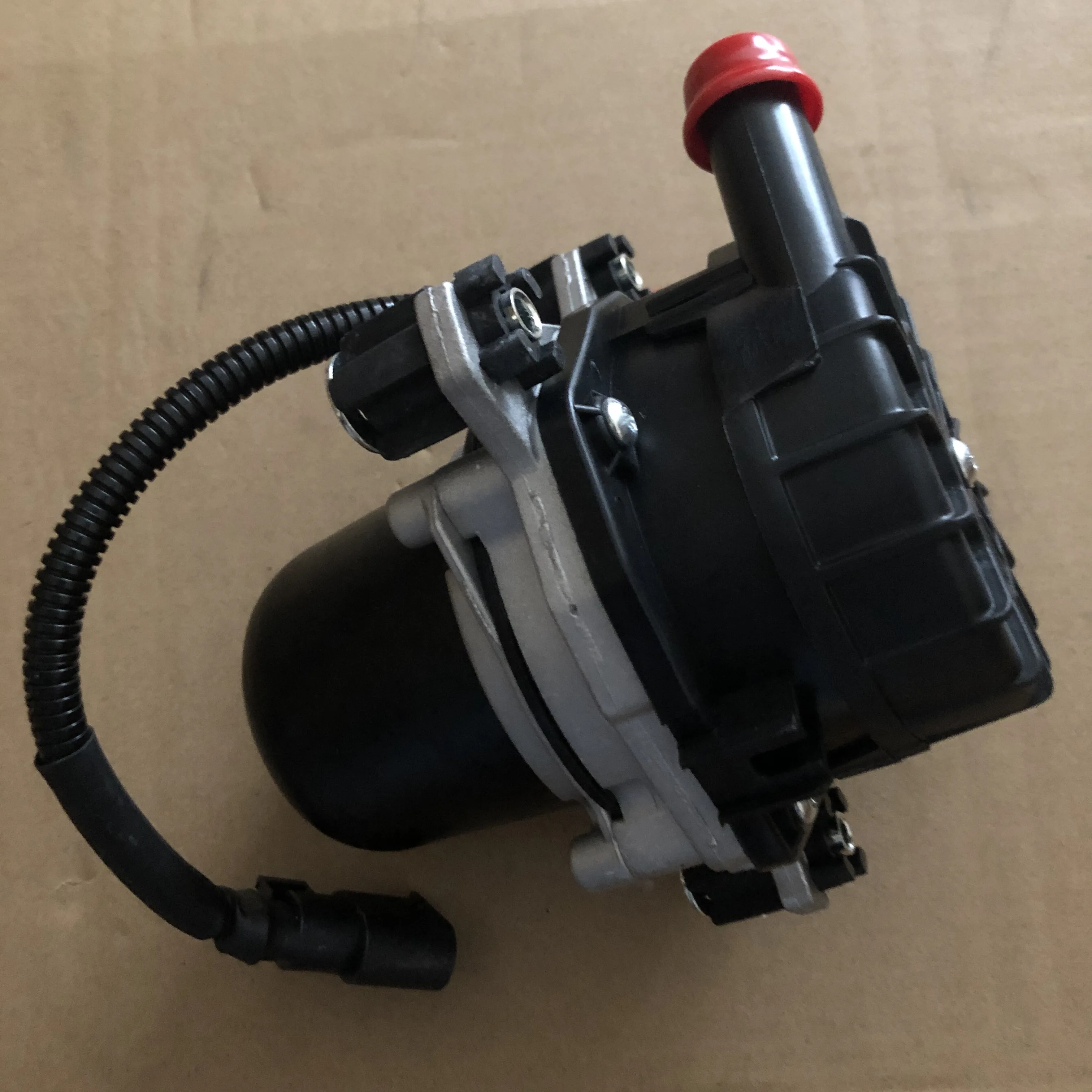 Новый вторичный воздушный насос для CITROEN C4 C5 Xsara PEUGEOT 306 307 407 1618. E4 1618E4 9653340580|pump for|pump