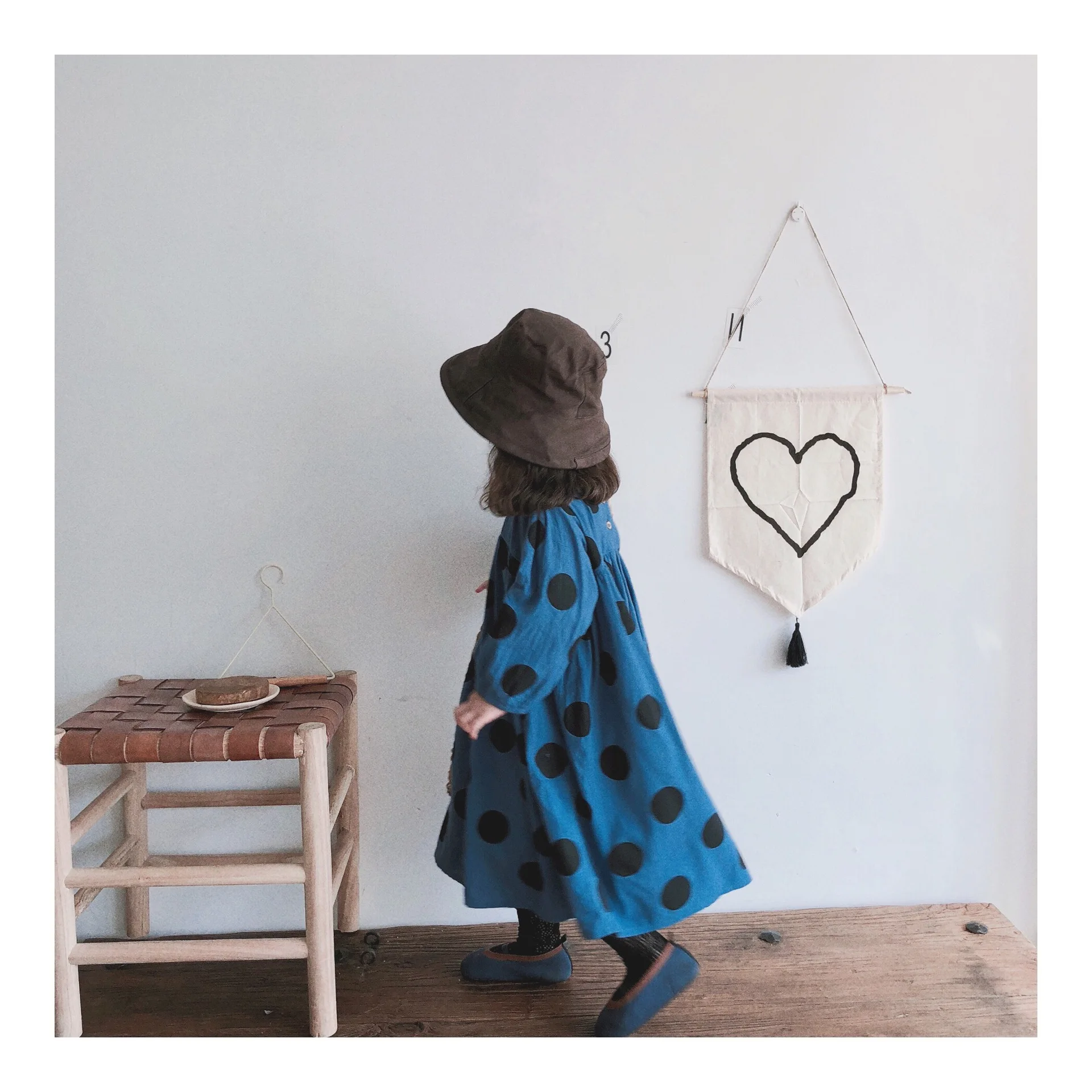 Весеннее стильное детское хлопковое платье из пеньки Корейская серия волнистое