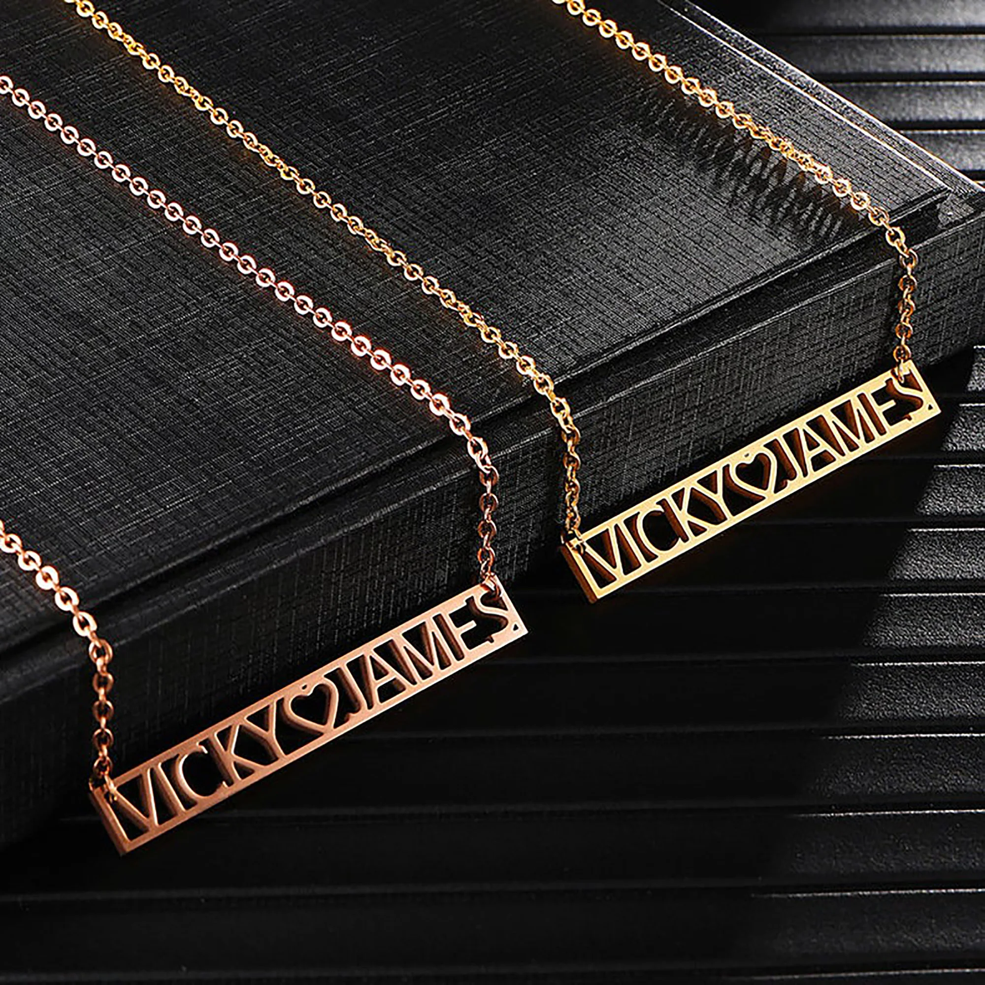 

Мода персонализированные Square название подвеска на шею из нержавеющей стали для женщин подарок пользовательские кулон-табличка с именем Ко...