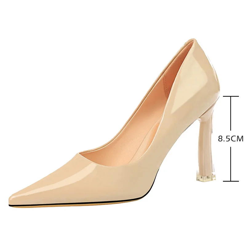 

Women Pumps Transparent Heels Women High Heels Ladies Shoes Patent Leather Clear Heels Shoes Female Bridal Wedding Shoes Woman