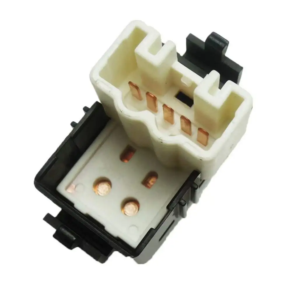 Электрический переключатель стеклоподъемника со стороны пассажира кнопка