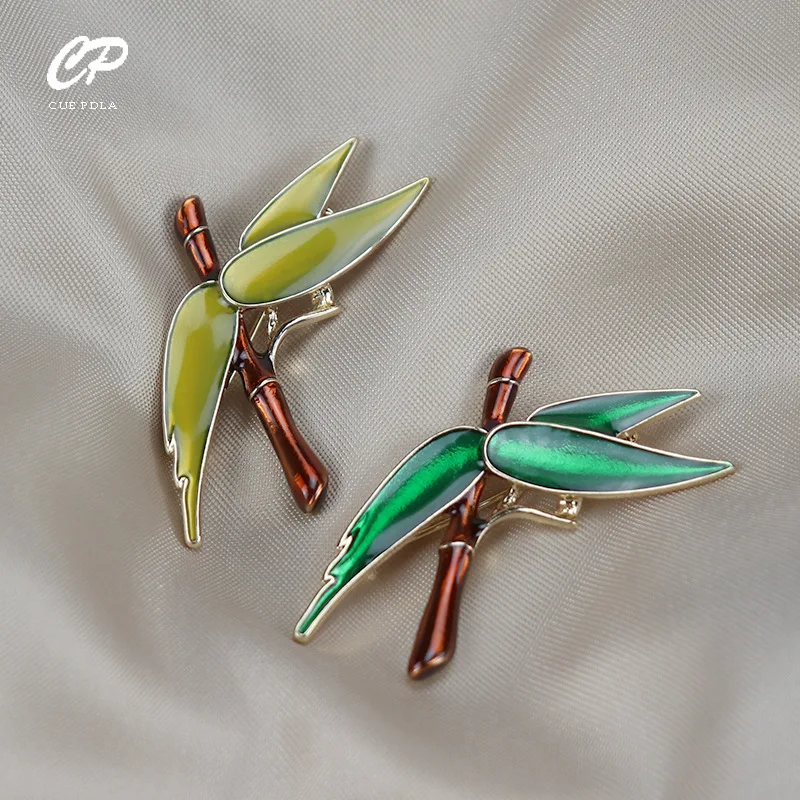 

High-end exquisite retro green bamboo leaf bamboo element enamel drip glaze brooch accessories
