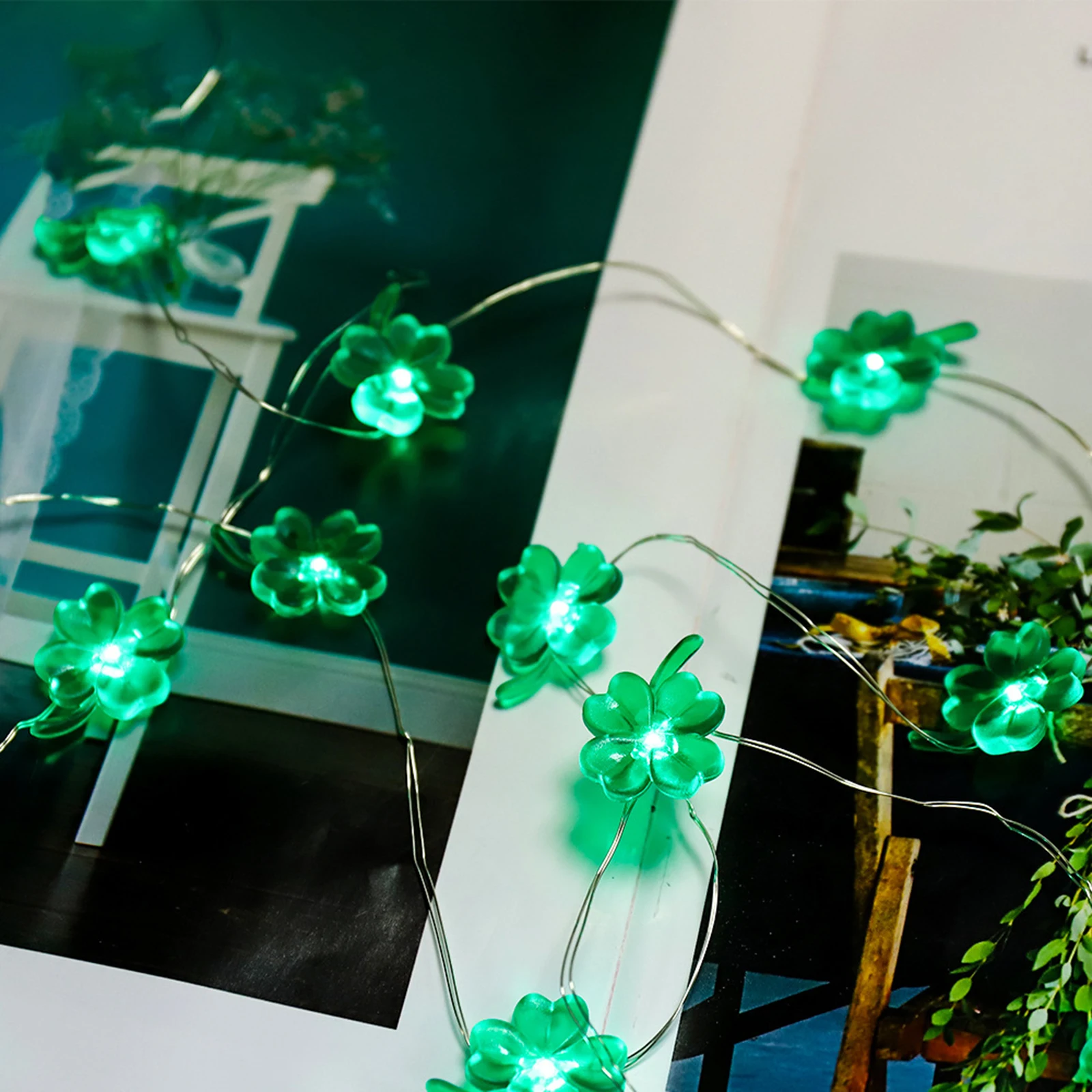 

Shamrocks LED String Lights Four Leaf Clover Model Lamp With Remote 3m Handmade 8 Lighting Modes Banner Burlap Hanging Garland