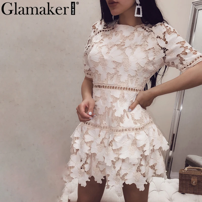 Женское ажурное офисное платье Glamaker белое элегантное кружевное с коротким