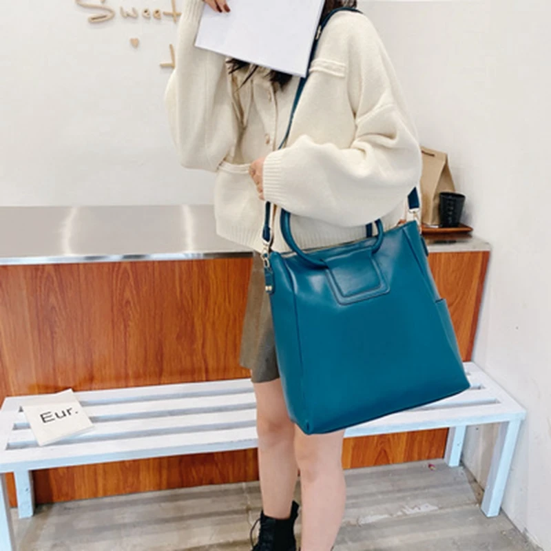 

Women's Bag Large Capacity Temperament Handbag 2021 Summer New Fashion Ladies PU Leather Commuter Tote Shoulder Messenger Bag