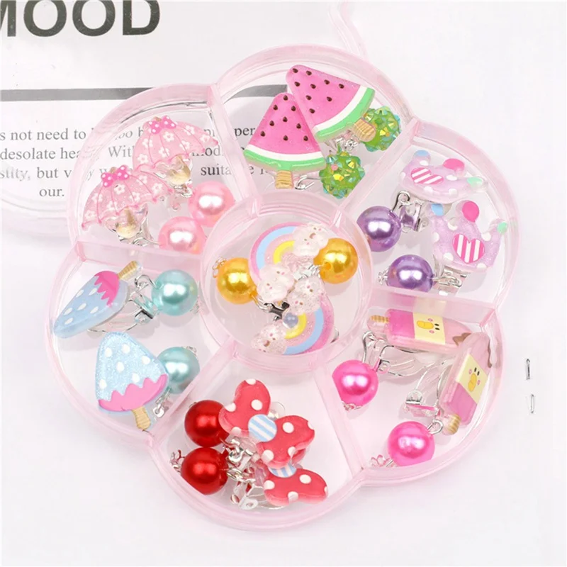 

7Pairs/Set Heart Shape Rhinestone Clip Earrings For Children Kids Soft Cushion Invisible Ear Hanging No Piercing Earring