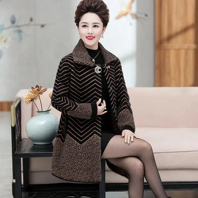 

Female Middle-aged Elderly 2021 Autumn Winter New Thick Coat Women's Mid-length Western Style Loose Mink Fleece Jacket Women C39