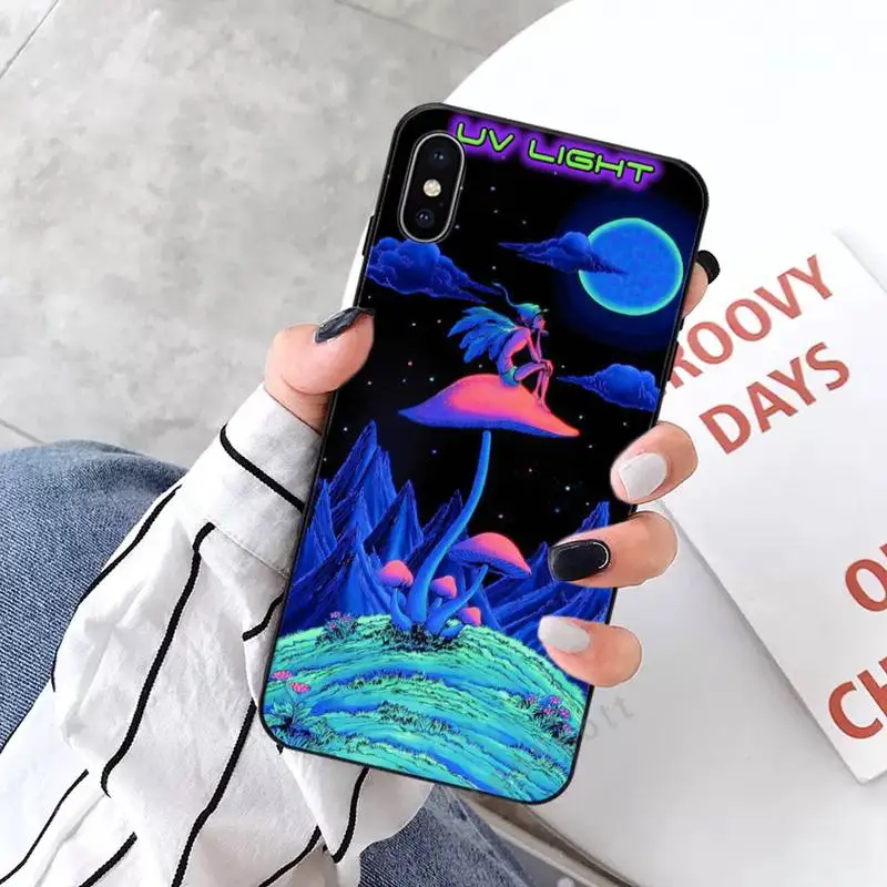 

Weird Trippy Mushroom Psychedelic Art luxury design Phone Case coque for iPhone 11 12 pro XS MAX 8 7 6 6S Plus X 5S SE 2020 XR