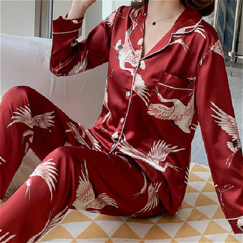 

M-5XL New silk Large size women's pajamas fashion long sleeve casual and comfortable Full length spring female home clothes suit