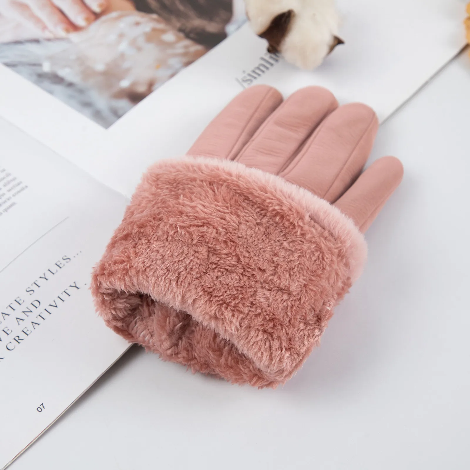 

Winter Gloves Windproof Skiing Gloves For Women Girls Warm Touchscreen Cold-proof Professional Waterproof Anti Slip Gloves