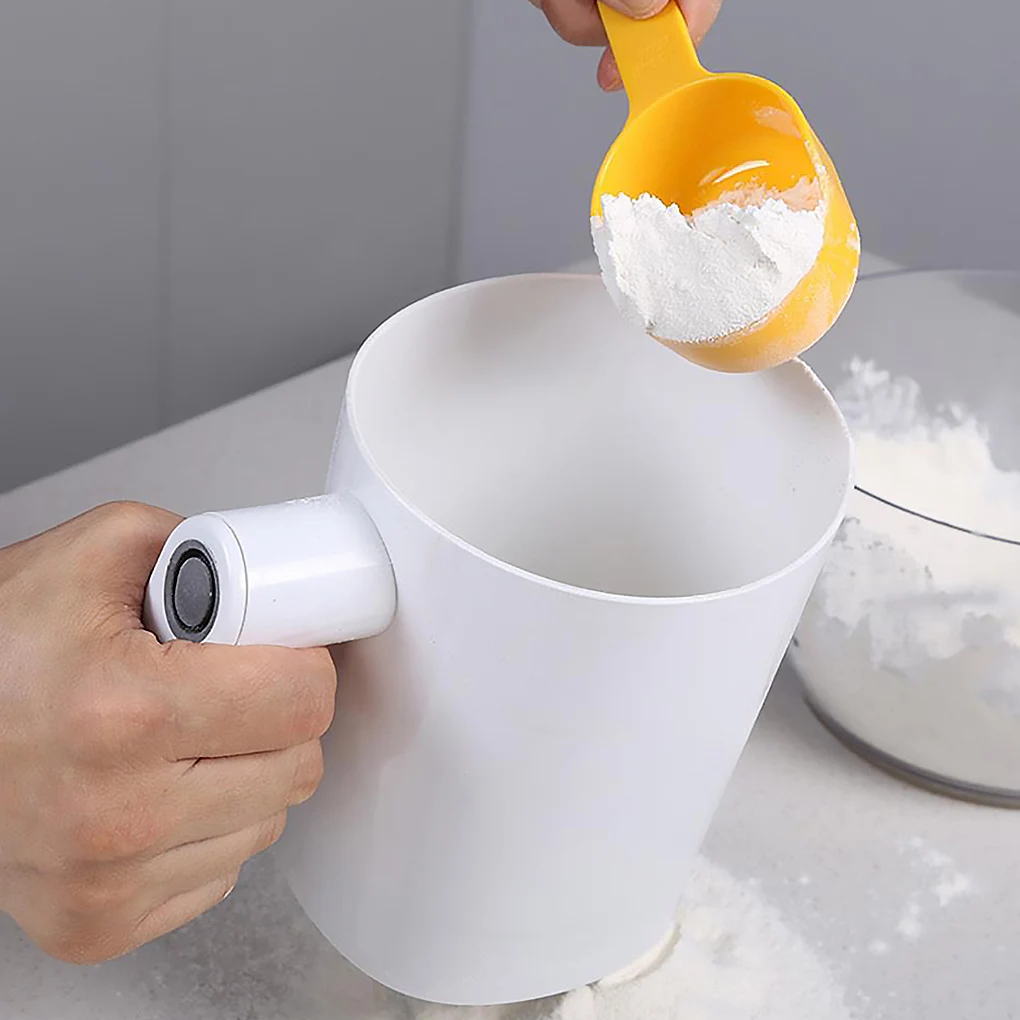

Plastic Cup Shape Mechanical Flour Sieve Electrical Flour Sifter Shaker Powder Sifter Icing Sugar Shaker Electric Baking Tools