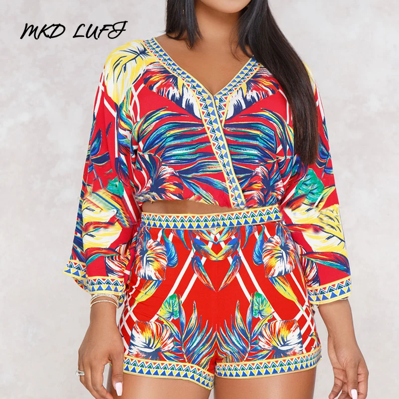 Bohemian Printed Long Sleeve V Neck T Shirt Tops &amp Elastic Waist Skinny Shorts Set Casual Summer Beach 2 Piece Outfits for Women | Женская