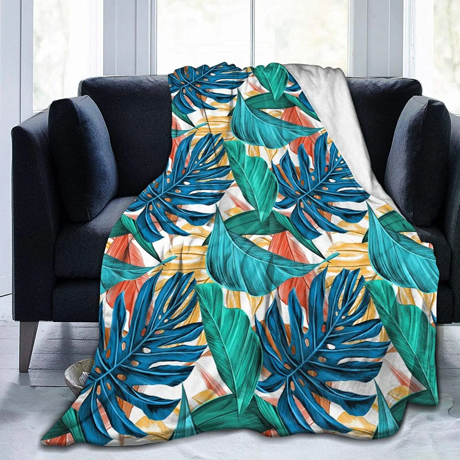 

All-Season Blanket Tropical Leaves Ultra-Soft Throw Super Soft Hypoallergenic Plush Bed Couch