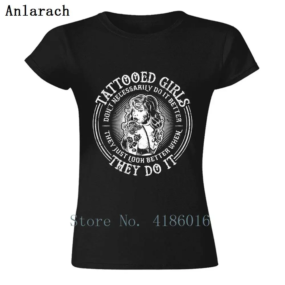 Женская футболка с принтом тату цитаты девушки выглядят лучше когда они делают