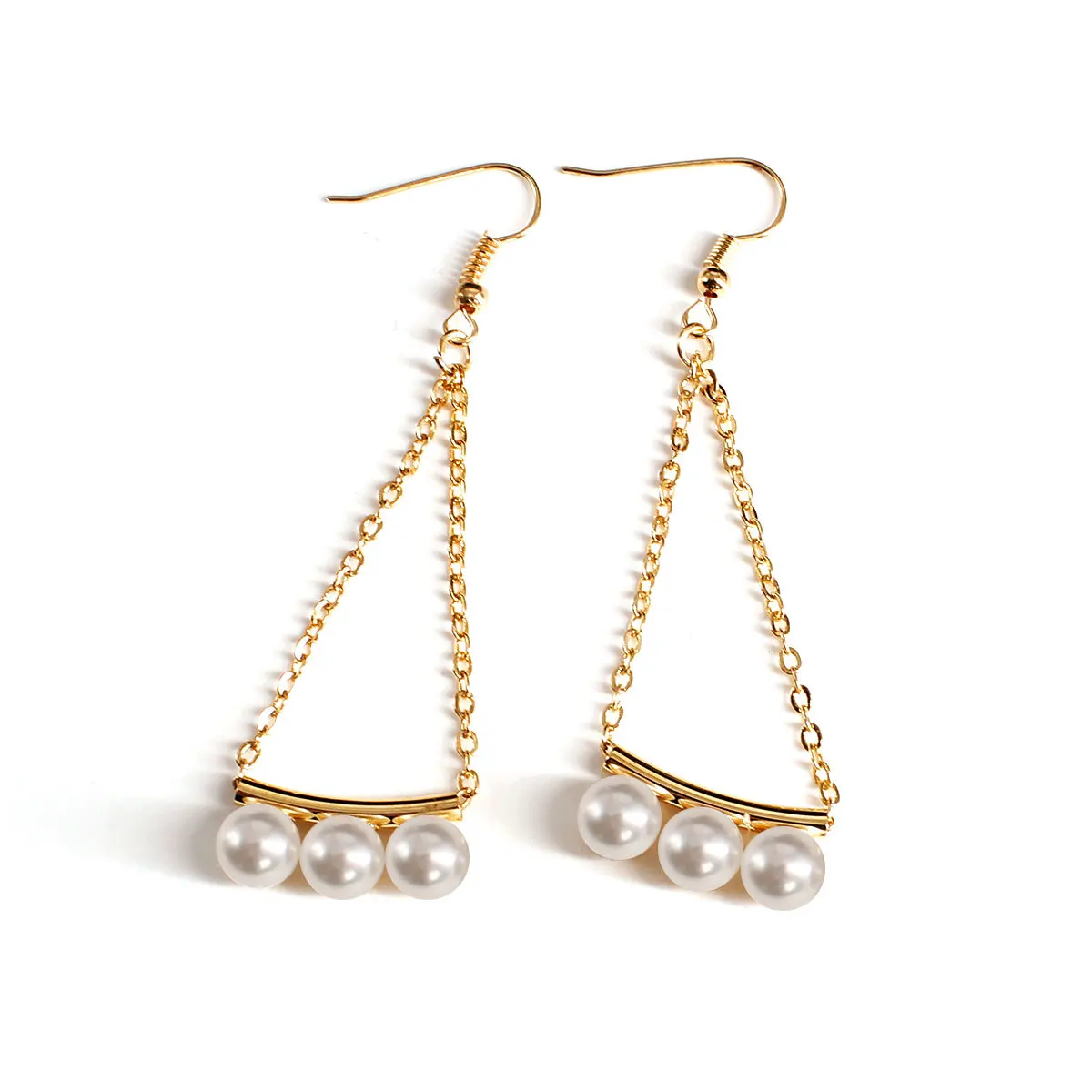 

Europe and the United States earrings exaggerated fashion goods freshwater pearl earrings E016 new female personality earring