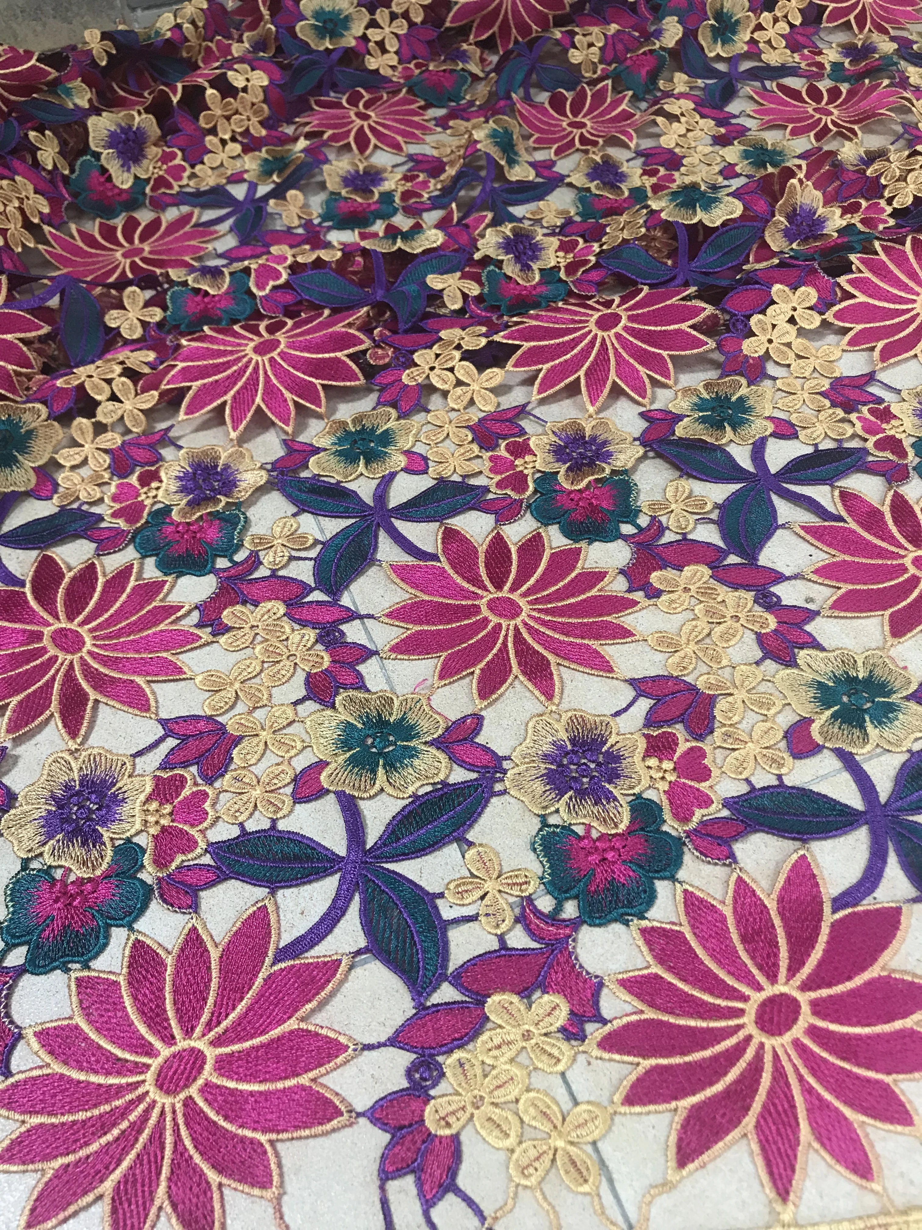 

5yard embroidered Lace Fabric Wholesale flower cord french net Lace ZH-30881 For Sewing