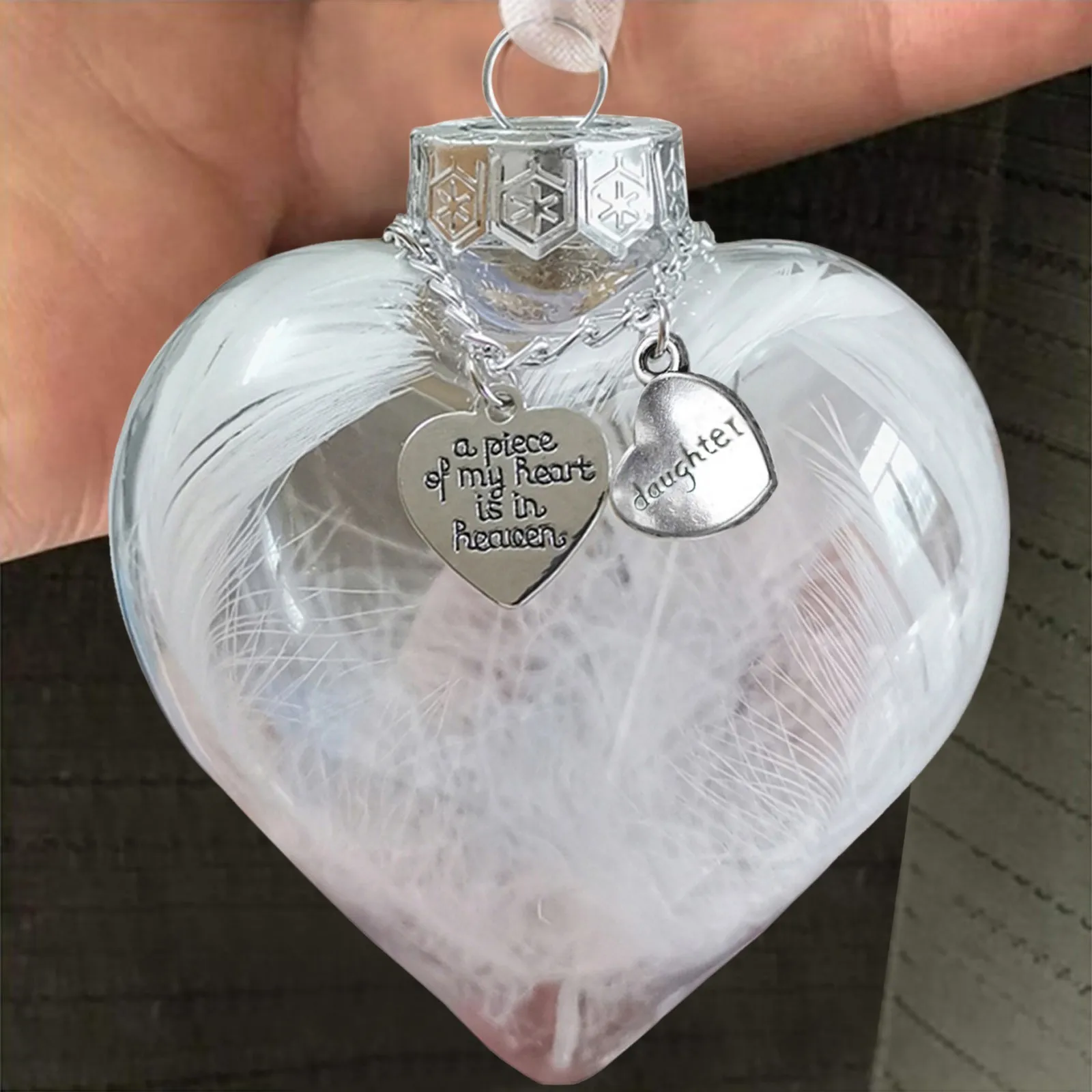 В форме сердца с перьями-кусок моего в окунании памятное украшение из