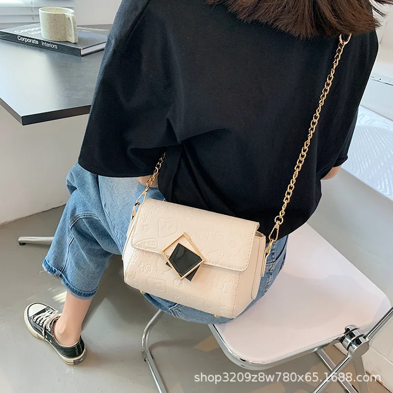 

Bag 2021 new texture temperament fashion women's bag net red chain embossed single shoulder oblique span small square bag
