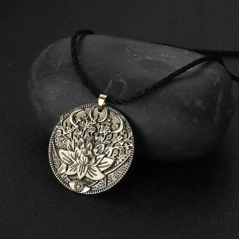 Чандлер Тройная Луна богиня с цветком лотоса сглаза ожерелье гравировкой