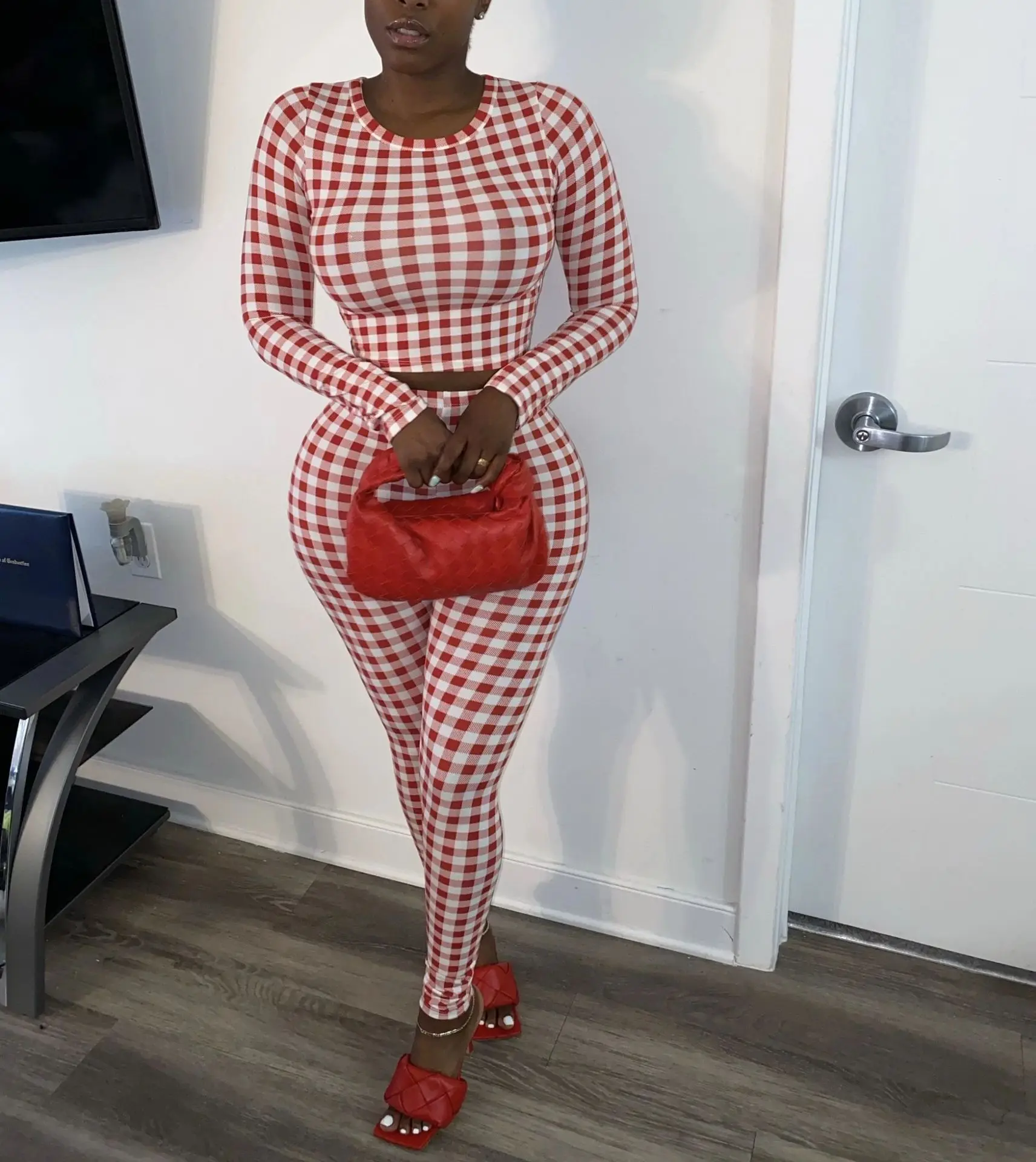 

ChocoMist Two-piece Casual Skinny Plaid Print Homewear Two-piece Pants Set H156