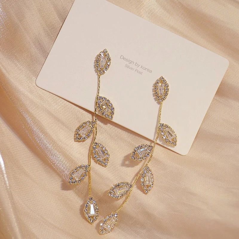 

2021 New Arrive Popular Design 14K Real Gold Tassel Leaves Earrings for Women Charm Jewelry Zirconia Stud S925 Silver Needle Hot