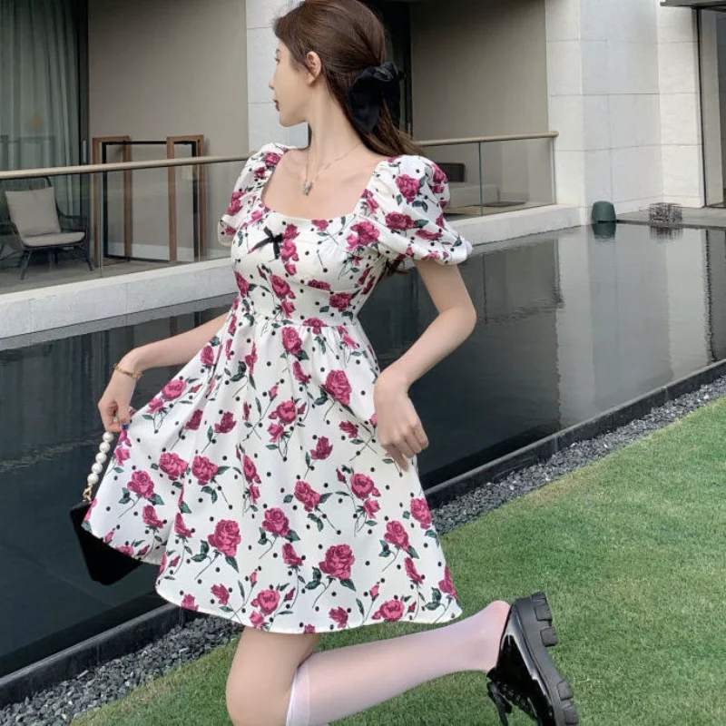 

Floral dress female 2021 new gentle wind sweet wind chime flower skirt summer short skirt atmosphere sense dress slim skirt