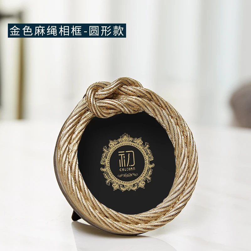 

Luxury Nordic Picture Holder Frame Painting Display Design Gifts Photo Frame Living Room Modern Fotolijst Home Decoration DF50XK