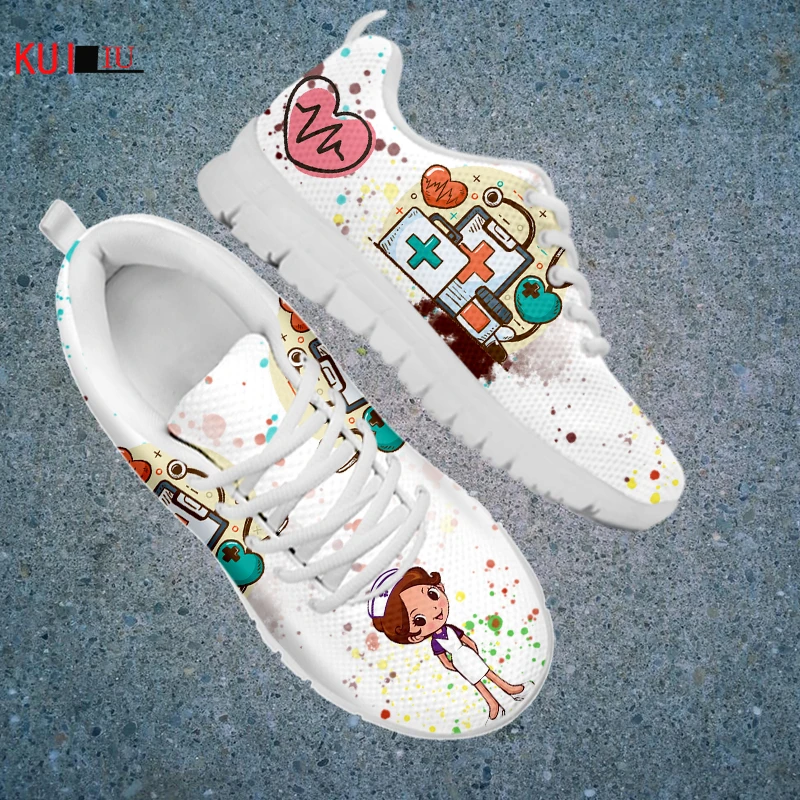 

KUILIU Cartoon Nurse Heart Print Women Shoes White Brand Design Breathable Mesh Sneakers Flats Shoes Comforable Zapatos Mujer
